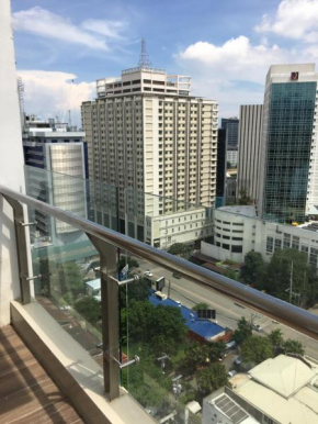 BUDGET RENTAL UNIT near Ayala Center Cebu